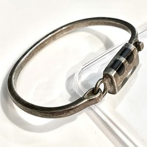 Signed, Taxco Vintage Sterling Silver Onyx, Hook/Loop Bracelet 7”